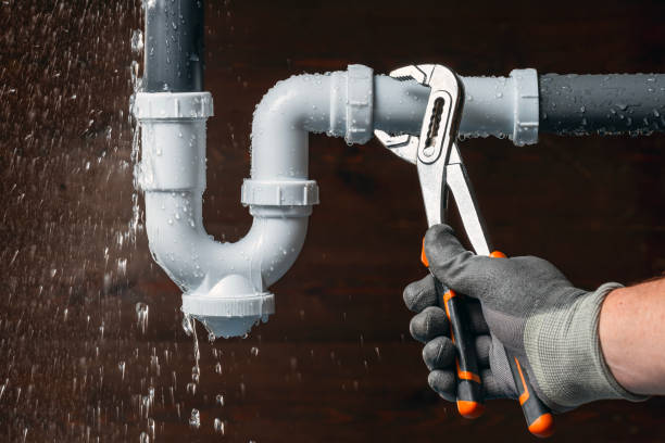 Professional Gas Line Repair technician working in Cohasset, MA
